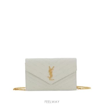 Saint Laurent �׶�����Ÿ �ؿ� ���ζ� ���� ENVELOPE CASSANDRE LEATHER WALLET ON CHAIN 8�׶�����Ÿ �ؿ� ���ζ� ���� ENVELOPE CASSANDRE LEATHER