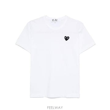 Comme des Garcons �׶�����Ÿ �ؿ� �ĵ������� ���� BLACK HEART COTTON Ƽ���� AXT0642�׶�����Ÿ �ؿ� �ĵ������� ���� BLACK HEART COTTON Ƽ