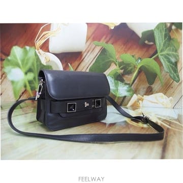Proenza Schouler �������� ���ο��ڽ��� ���� ���� ũ�ν��� ��ǰ �߰����� ��ǰ 61908�������� ���ο��ڽ��� ���� ���� ũ�ν��� ��ǰ �߰�����