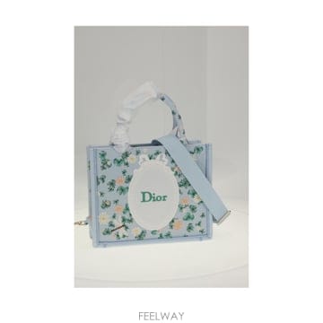 DIOR [K68]��� M1404OEMJ 20E ���� ����� ũ�ν��� ��Ŷ�� ž�ڵ�� DIOR BOOK TOTE SM[K68]��� M1404OEMJ 20E ���� ����� ũ�ν��� ��Ŷ�� ž