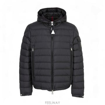 Moncler ������ ���� �е� ���� 1A00107 549SK 999������ ���� �е� ���� 1A00107 549SK 999