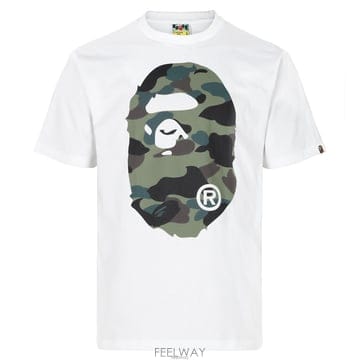 Bape ������ 26SS ȭ��Ʈ �׸� 1ST ī�� �� ������ ��� Ƽ���� 001TEM301015M WHITE GREEN������ 26SS ȭ��Ʈ �׸� 1ST ī�� �� ������ ��� Ƽ����