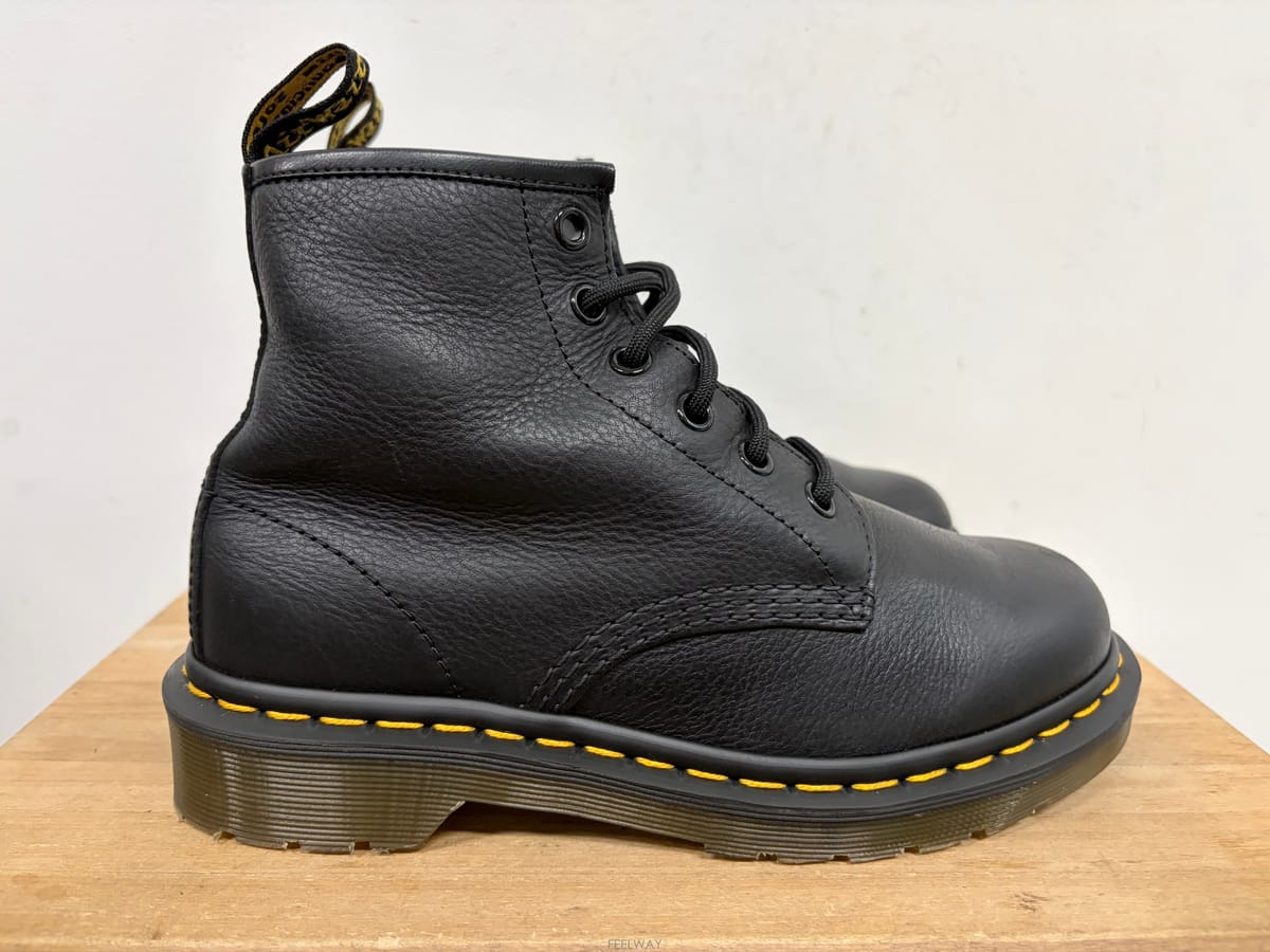 Dr. Martens ���͸�ƾ ���� ���� 230���͸�ƾ ���� ���� 230