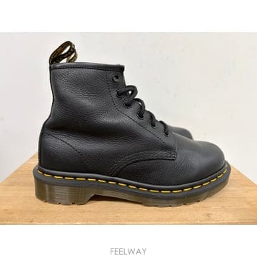 닥터마틴 여성 부츠 230