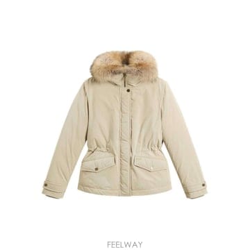 Woolrich 25FW �︮ġ GRACE FUR ���� CFWWOU2043FRUT50927404 TP57923620725FW �︮ġ GRACE FUR ���� CFWWOU2043FRUT50927404 TP57