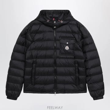 26FW Moncler 블랙 Verith Cropped 다운 자켓 1A00004599Q0999 TP58039