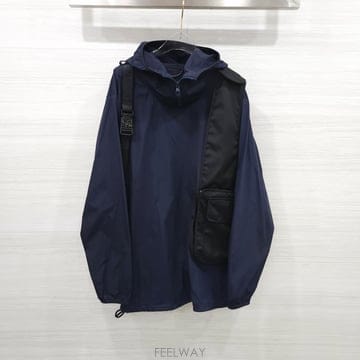 Louis Vuitton [������] 50 / ���̺��� ��Ŀ�� �ϳ׽� �ĵ� ������ �Ƴ�� ���� 1A5DKC[������] 50 / ���̺��� ��Ŀ�� �ϳ׽� �ĵ� ������ �Ƴ�