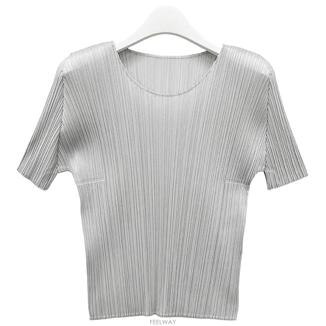 Issey Miyake ���� �����丮 26FW �̼��� �̾��� �ø��� �ø��� ������ ž PP67JK103 10���� �����丮 26FW �̼��� �̾��� �ø��� �ø��� ������ 