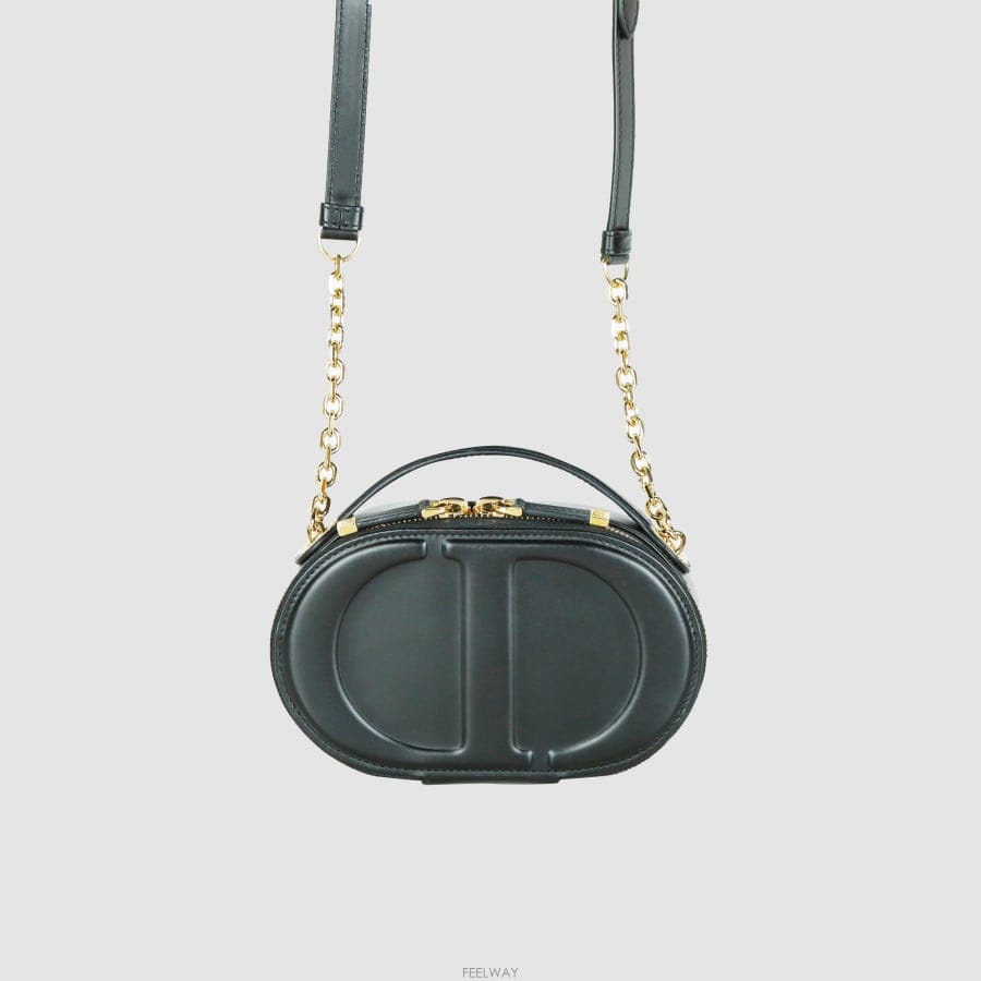 DIOR [�Ƹ�����] ��� CD �ñ״��� ���� ī�޶�� ũ�ν���[�Ƹ�����] ��� CD �ñ״��� ���� ī�޶�� ũ�ν���