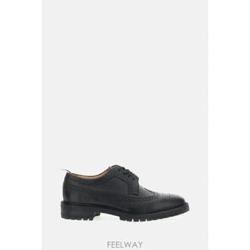 Thom Browne �δ��� THOM BROWNE ����� ���� ���̽��� �����δ��� THOM BROWNE ����� ���� ���̽��� ����
