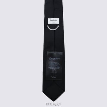 Saint Laurent 26FW ���ζ� CRAVATE SATIN 8216383Y0111000 TP57818611826FW ���ζ� CRAVATE SATIN 8216383Y0111000 TP578186118