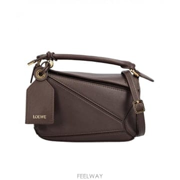 Loewe 26FW Loewe ���� messenger �� A510PLIX180018 TP58072929426FW Loewe ���� messenger �� A510PLIX180018 TP58072929