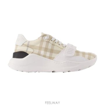 Burberry 26FW Burberry ���� ����Ŀ�� 8127368C5693 TP57909955426FW Burberry ���� ����Ŀ�� 8127368C5693 TP579099554