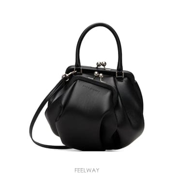 Marc Jacobs ���� ���̺� Ŭ������ ����� 2F6HSC014H01 TP876729685���� ���̺� Ŭ������ ����� 2F6HSC014H01 TP876729685