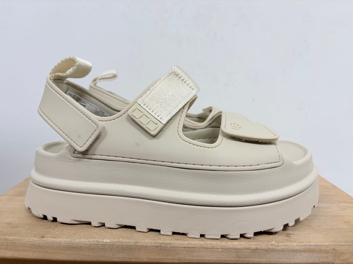 UGG ��� ���۷ο� ���� ���� 230��� ���۷ο� ���� ���� 230