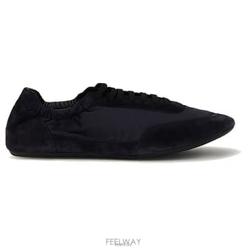 프라다 리나일론 스웨이드 콜랩스 스니커즈