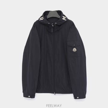 Moncler ��Ŭ���� �羾���� ��ġ�ΰ� �ĵ� ���� ���� ���� 1A00155 59876 74S SASSIERE��Ŭ���� �羾���� ��ġ�ΰ� �ĵ� ���� ���� ���� 1A00155