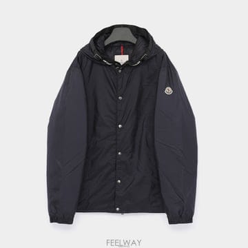 Moncler ��Ŭ���� Ʈ����Ʈ��� ��ġ�ΰ� �ĵ� �е� ���� ���� 1A00013 539ZD 778 TRESTRAOU��Ŭ���� Ʈ����Ʈ��� ��ġ�ΰ� �ĵ� �е� ���� ���� 1A0