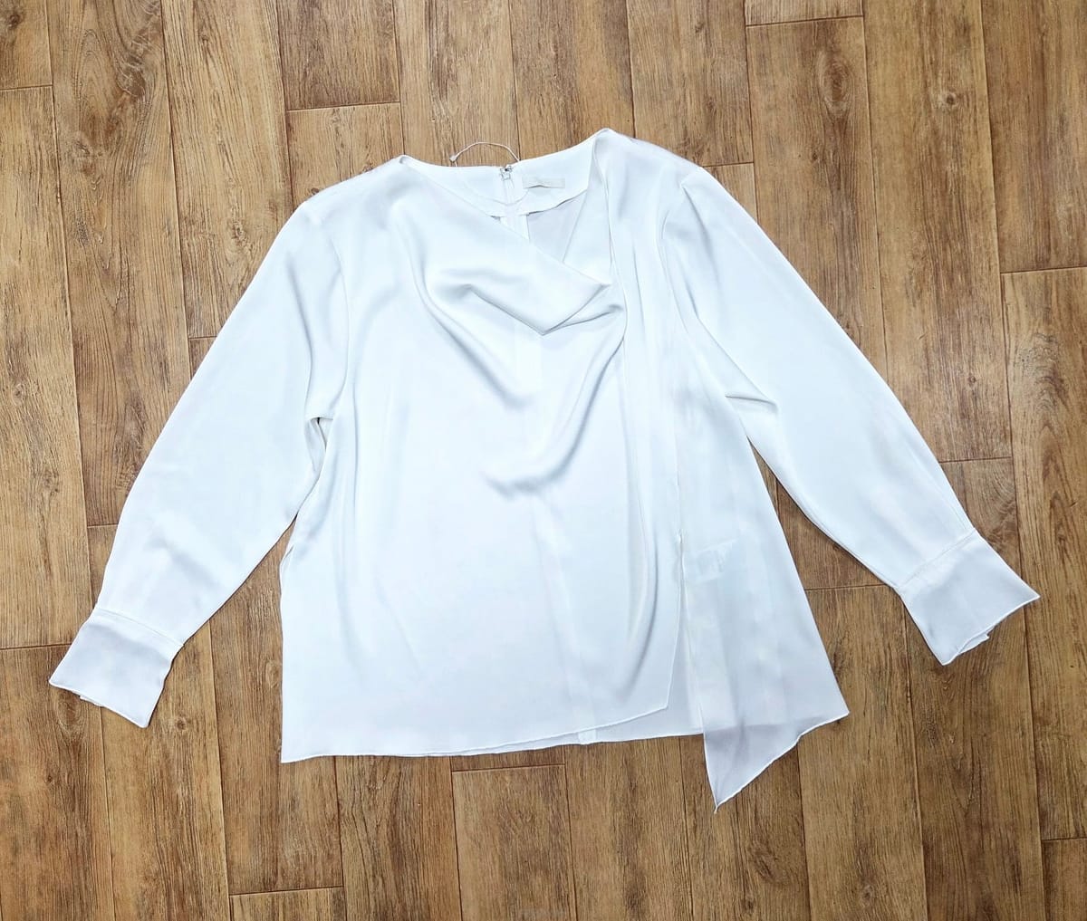 | Other Brand | ����(MOMBBE) �巹���� ����콺 55-66 ����ǰ����(MOMBBE) �巹���� ����콺 55-66 ����ǰ