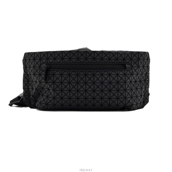Issey Miyake �̼��̹̾��� BB47 AG141 �ٿ��ٿ� ��Ʈ ���� ���� ���� ũ�ν���aa66919�̼��̹̾��� BB47 AG141 �ٿ��ٿ� ��Ʈ ���� ���� ���� 