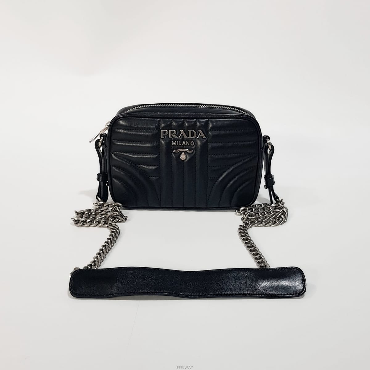 PRADA ����� ���̾�׷� ü�� ũ�ν��� 1BH084����� ���̾�׷� ü�� ũ�ν��� 1BH084