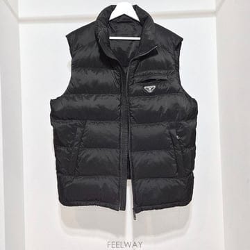 프라다 리나일론 다운 베스트 패딩 점퍼 (SGJ191) L186465