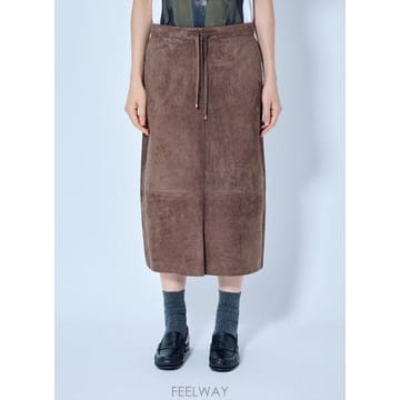 Max Mara 26 FW �������� ���� Suede Midi Skirt 2629406011600 001 TP87665296926 FW �������� ���� Suede Midi Skirt 2629406011600 001