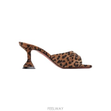 | Other Brand | 26 FW Amina Muaddi ���� ����Ÿ ������ 70 �� ���� 262415F12504426 FW Amina Muaddi ���� ����Ÿ ������ 70 �� ���� 262