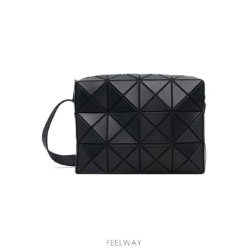 Issey Miyake 26 FW Bao Bao Issey Miyake ���� ť���̵� �޽����� 262730M17001726 FW Bao Bao Issey Miyake ���� ť���̵� �޽����� 2627