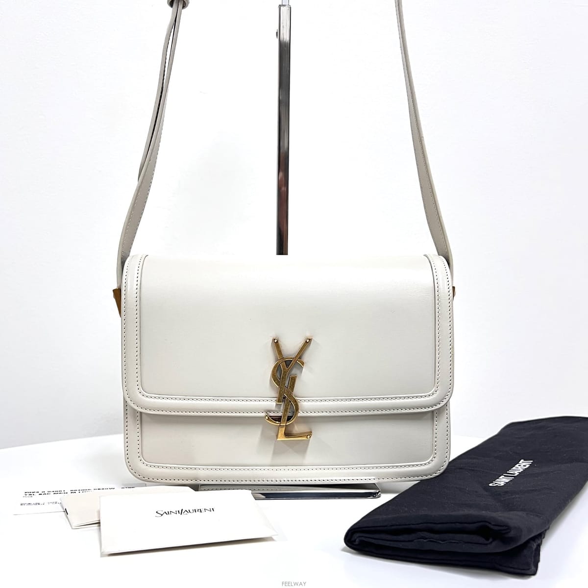 Saint Laurent ���ζ� ���丮�� ��ÿ ����� �̵� (634305)���ζ� ���丮�� ��ÿ ����� �̵� (634305)