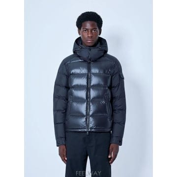 Moncler 26 FW ��Ŭ���� ���� Maya Hooded Short Down Jacket mon0166010blk26 FW ��Ŭ���� ���� Maya Hooded Short Down Jacket mon0