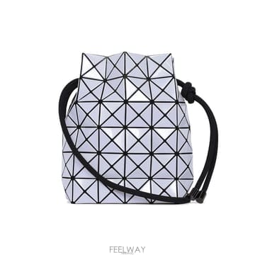 Issey Miyake �̼��̹̾��� �ٿ��ٿ� 26SS ����Ʈ�󺥴� W�� �۷ν� ��Ŷ�� BB66 AG561 85�̼��̹̾��� �ٿ��ٿ� 26SS ����Ʈ�󺥴� W�� �۷ν� ��
