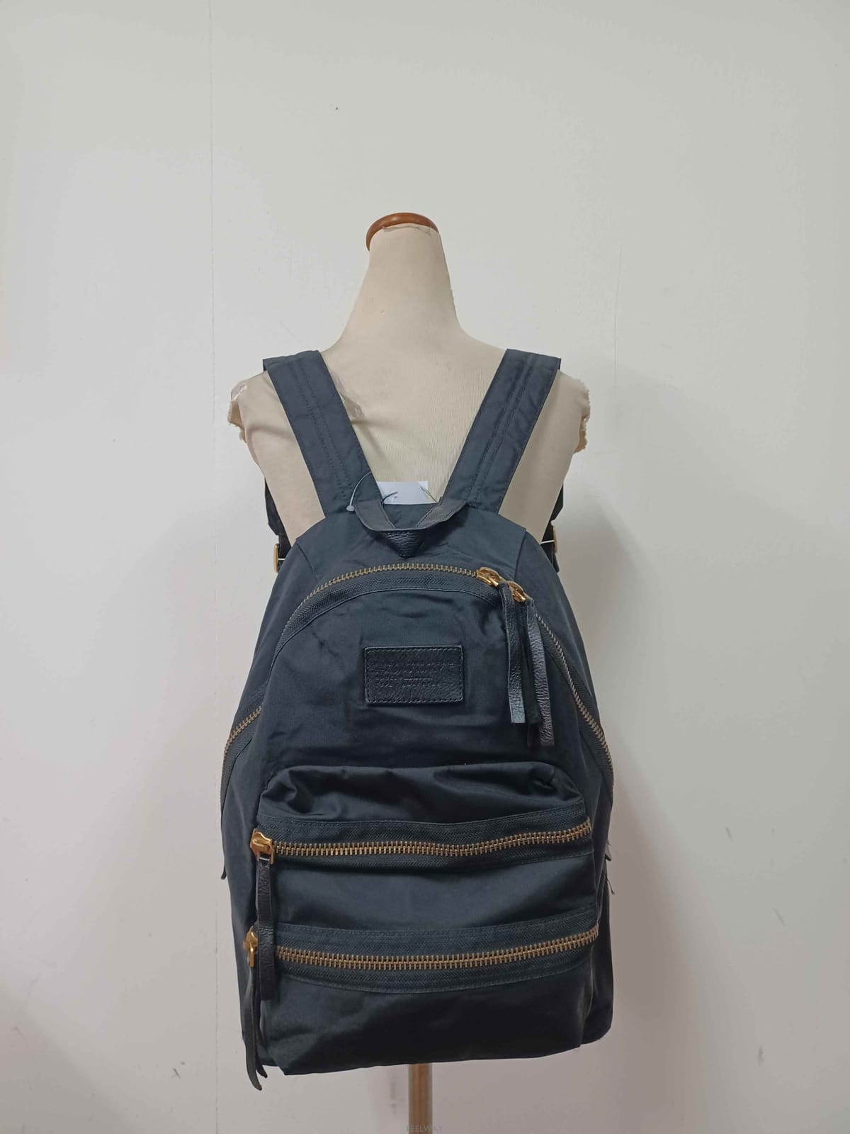 Marc by Marc Jacobs ��ȫ����/B-10894/��ũ���̸�ũ�����߽� ��ǰ ������ ���Ѱ�ȫ����/B-10894/��ũ���̸�ũ�����߽� ��ǰ ������ ����