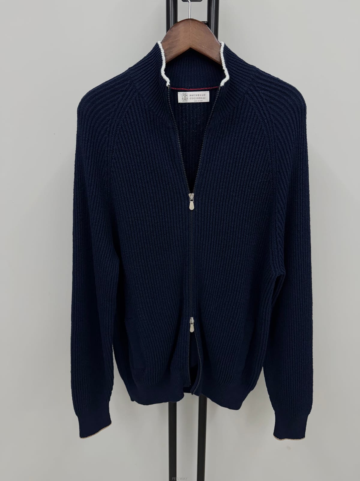 Brunello Cucinelli (���� ���Ϲ߼�)���ڷ� ��ġ�ڸ� ���̺� ���� ��Ʈ ����(���� ���Ϲ߼�)���ڷ� ��ġ�ڸ� ���̺� ���� ��Ʈ ����