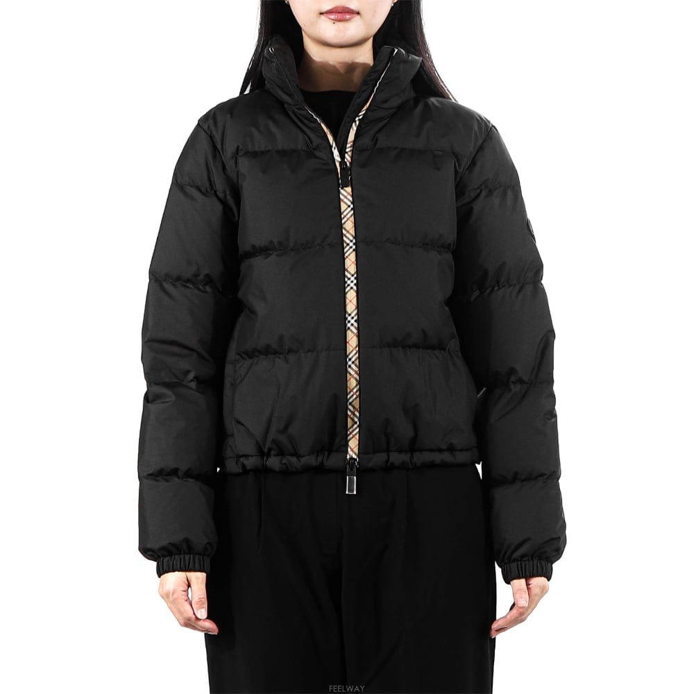 Burberry (AMBLESIDE 8110250) ���� �е� 26FW(AMBLESIDE 8110250) ���� �е� 26FW