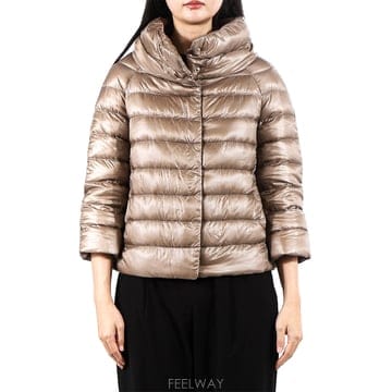 Herno (PI0046DIC 12017Z 2600) ���� �е� 26FW(PI0046DIC 12017Z 2600) ���� �е� 26FW