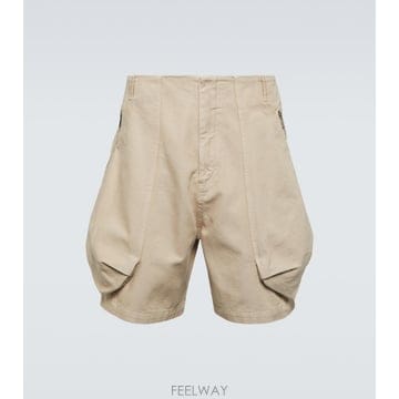 Jacquemus ������� ��ũ���� Le Short Cargo Croissant ��ư ����������� ��ũ���� Le Short Cargo Croissant ��ư ����