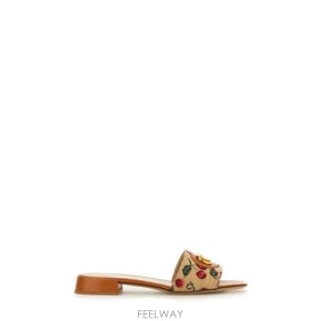 Valentino �δ��� VALENTINO �߷�Ƽ�� ������ �����̵��δ��� VALENTINO �߷�Ƽ�� ������ �����̵�