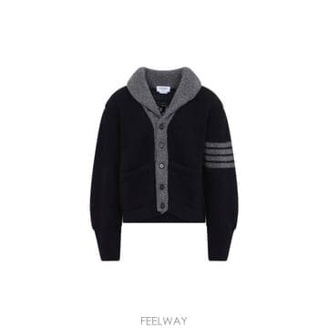 Thom Browne �δ��� THOM BROWNE ����� ���̺� ������δ��� THOM BROWNE ����� ���̺� �����