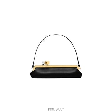 Jacquemus �δ��� JACQUEMUS ��ũ���� ���� Ŭ��ġ���δ��� JACQUEMUS ��ũ���� ���� Ŭ��ġ��