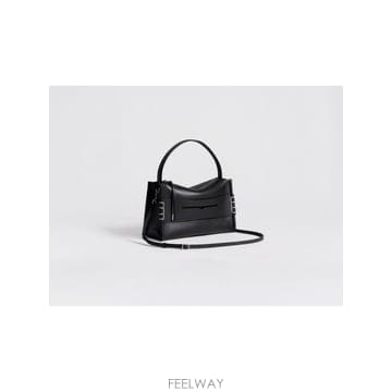 인더샵 JW ANDERSON JW 앤더슨 블랙 토트백