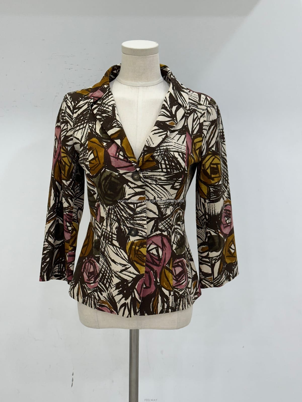 Max Mara �������� ��Ʃ��� ���ϸ������� ��Ʃ��� ����