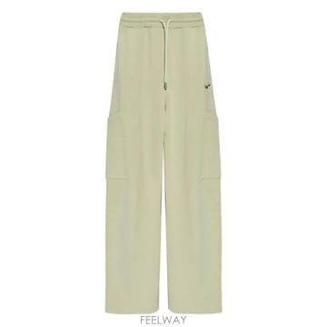 Off White ���Ϲ�� ����ȭ��Ʈ �ΰ� �ڼ� ī�� �������Ϲ�� ����ȭ��Ʈ �ΰ� �ڼ� ī�� ����