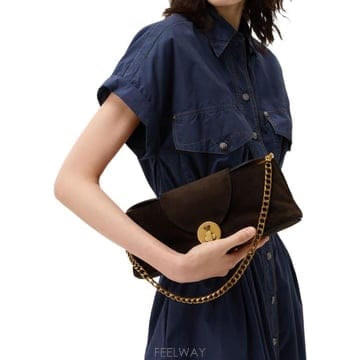 Versace 26FW ������ü Ŭ��ġ �Ŀ�ġ 1024860 1A185281NM1J BLACK26FW ������ü Ŭ��ġ �Ŀ�ġ 1024860 1A185281NM1J BLACK