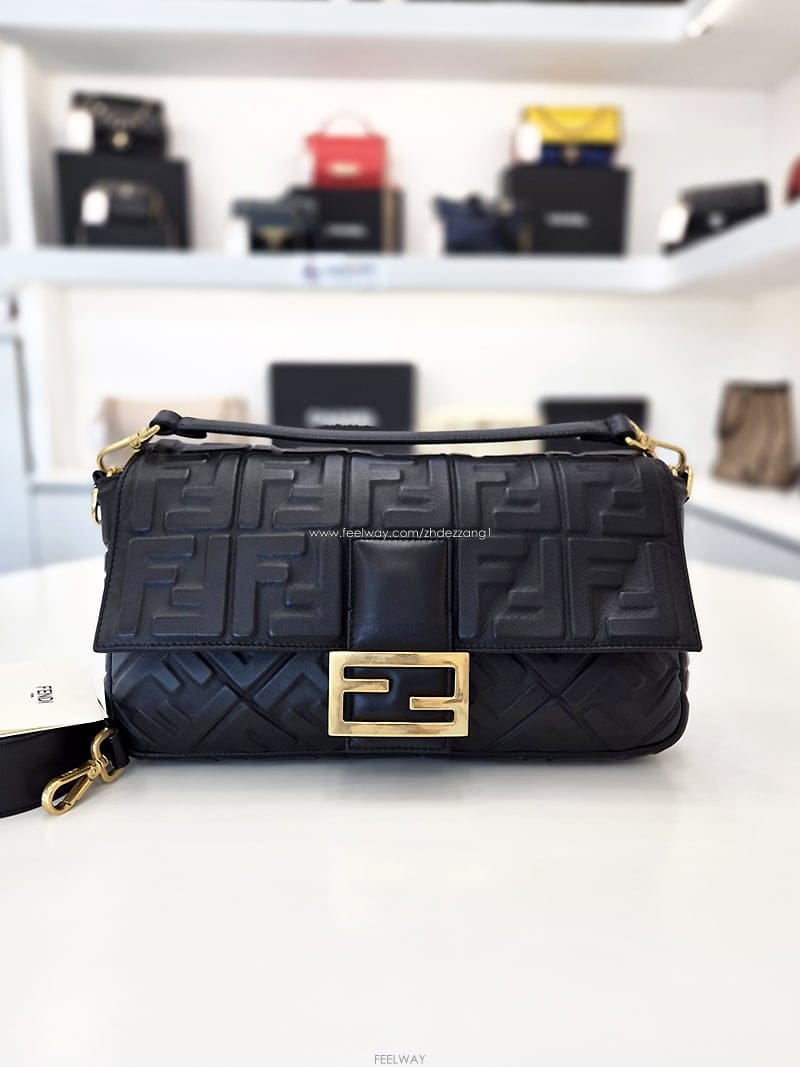 FENDI ��� FF �ΰ� ����Ų �ٰ�Ʈ�� ���� ���� 8BR771��� FF �ΰ� ����Ų �ٰ�Ʈ�� ���� ���� 8BR771