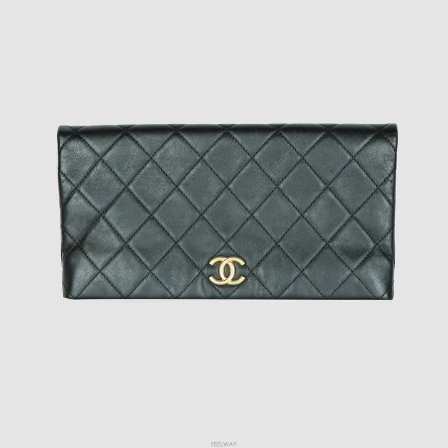 CHANEL [�߰���ǰ�Ƹ�����]���� CC �÷� Ŭ��ġ��[�߰���ǰ�Ƹ�����]���� CC �÷� Ŭ��ġ��