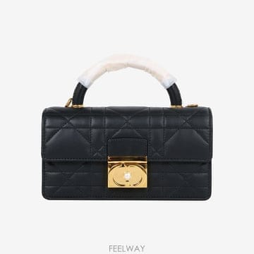 DIOR �̻�� ��� M4401 ��� ���� �� �̴� ��ũ�α�� ī����Ų SHM6XJZ1�̻�� ��� M4401 ��� ���� �� �̴� ��ũ�α�� ī��