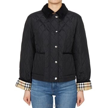 [국내배송/최저가] 26FW 버버리 올드햄 여성 크롭 퀼팅 자켓 8107465
