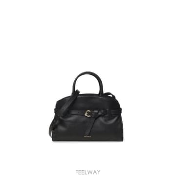COCCINELLE 26FW ��ġ�ڸ� ��Ʈ�� E1TLA180401 001 BLACK26FW ��ġ�ڸ� ��Ʈ�� E1TLA180401 001 BLACK