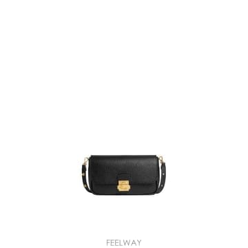 COCCINELLE 26FW ��ġ�ڸ� ����� E5U4K520101 001 NOIR26FW ��ġ�ڸ� ����� E5U4K520101 001 NOIR